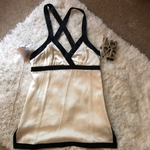 kenzie Tops - ❗️LAST CHANCE❗️ Gorgeous dressy top by Kenzie